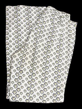 Rochelle’s Boutique White Floral Skinny Pants Women’s Size Medium